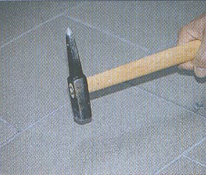 sonda-con-martello